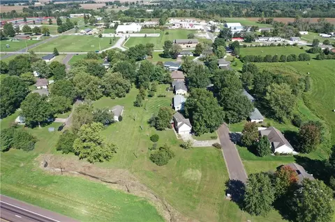 View/Area - 208 Markham Ct, Brookfield, MO 64628 photo 4 of 4