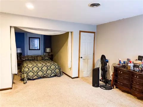 Bedroom - 208 Markham Ct, Brookfield, MO 64628 photo 2 of 3