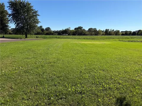 Other - 208 Markham Ct, Brookfield, MO 64628 photo 1 of 4