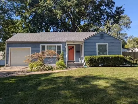 5522 Linden St, Roeland Park, KS 66205