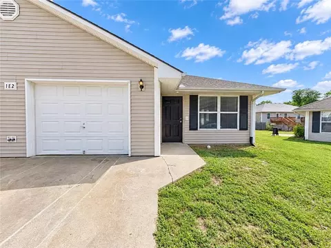 Exterior - 516 Johnson Dr, Odessa, MO 64076 photo 8 of 8