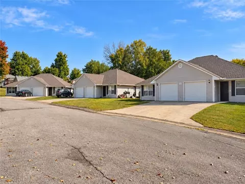 Other - 516 Johnson Dr, Odessa, MO 64076 photo 1 of 7