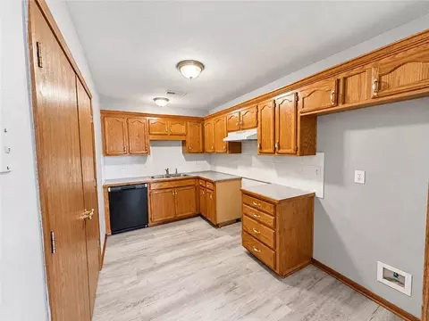 Kitchen - 516 Johnson Dr, Odessa, MO 64076 photo 1 of 2