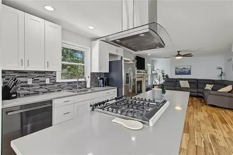 Kitchen - 4112 Harvard Rd, Lawrence, KS 66049 photo 6 of 6
