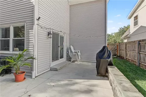 Exterior - 4112 Harvard Rd, Lawrence, KS 66049 photo 13 of 16
