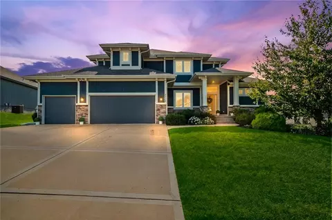 5219 NW 92nd Ter, Kansas City, MO 64154