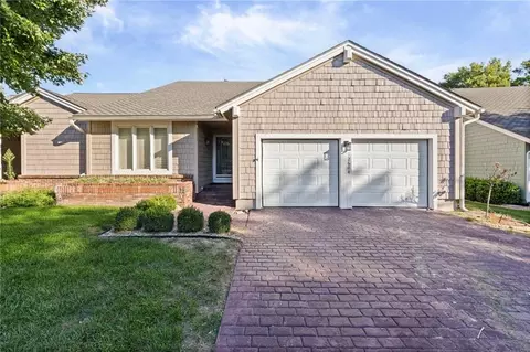 12604 Baltimore Ct, Kansas City, MO 64145