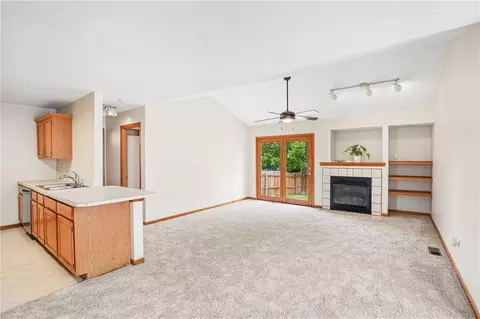 Living - 4932 Stoneback Pl, Lawrence, KS 66047 photo 1 of 5