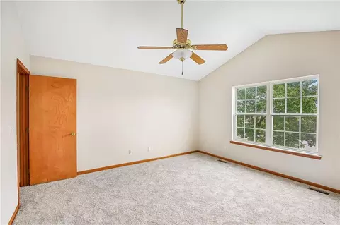 Bedroom - 4932 Stoneback Pl, Lawrence, KS 66047 photo 3 of 6