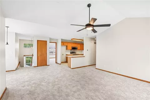 Living - 4932 Stoneback Pl, Lawrence, KS 66047 photo 3 of 5