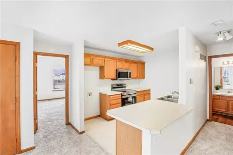 Entry Way - 4932 Stoneback Pl, Lawrence, KS 66047 photo 1 of 2