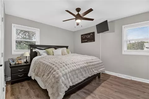 Bedroom - 18902 E 263rd St, Harrisonville, MO 64701 photo 1 of 8
