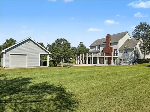 Exterior - 1071 E 1400 Rd, Lawrence, KS 66046 photo 10 of 10