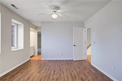 Bedroom - 1071 E 1400 Rd, Lawrence, KS 66046 photo 2 of 6