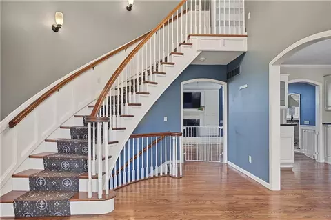 Entry Way - 1071 E 1400 Rd, Lawrence, KS 66046 photo 1 of 4