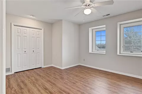 Bedroom - 1071 E 1400 Rd, Lawrence, KS 66046 photo 1 of 6