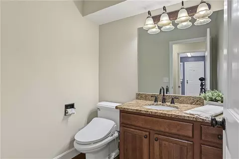 Bath - 1071 E 1400 Rd, Lawrence, KS 66046 photo 1 of 8