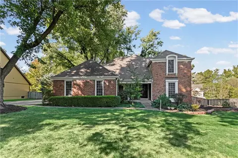 11278 Hemlock St, Overland Park, KS 66210