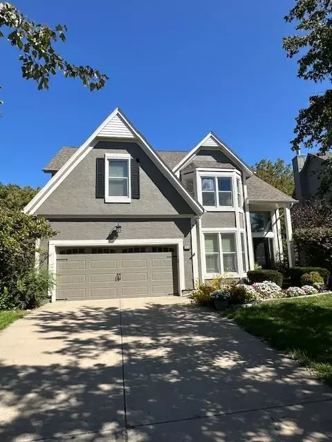 12133 Craig St, Overland Park, KS 66213