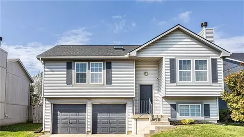 11200 N Central St, Kansas City, MO 64155