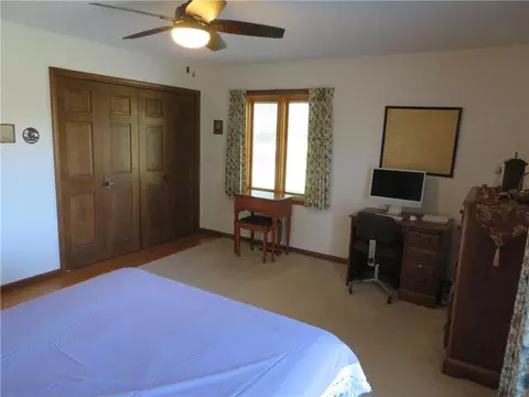 Bedroom - 7607 Ferguson Rd, Ozawkie, KS 66070 photo 4 of 7
