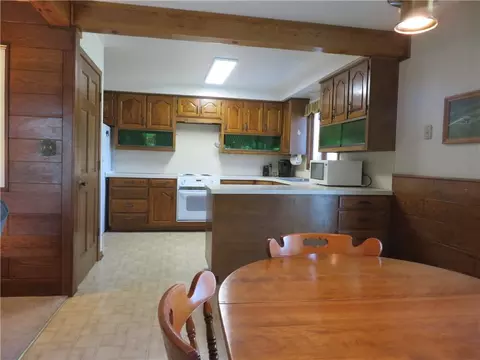 Kitchen - 7607 Ferguson Rd, Ozawkie, KS 66070 photo 1 of 5