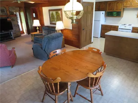 Dining - 7607 Ferguson Rd, Ozawkie, KS 66070 photo 2 of 2