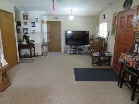 Living - 7607 Ferguson Rd, Ozawkie, KS 66070 photo 11 of 11