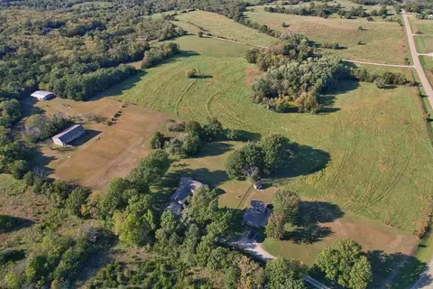 View/Area - 7607 Ferguson Rd, Ozawkie, KS 66070 photo 3 of 8