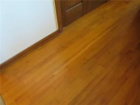 Entry Way - 7607 Ferguson Rd, Ozawkie, KS 66070 photo 3 of 7