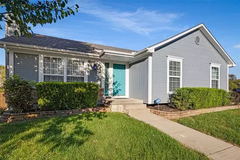 616 Patrick Dr, Excelsior Springs, MO 64024