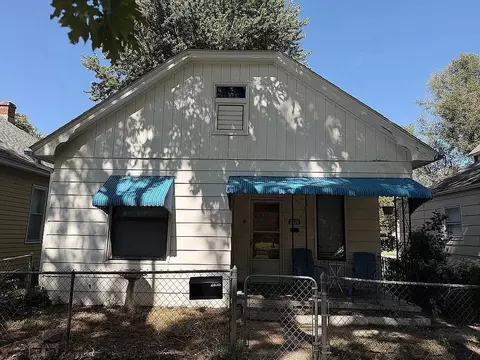 2835 Penn St, Saint Joseph, MO 64507