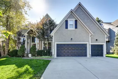 11305 W 144 St, Overland Park, KS 66221