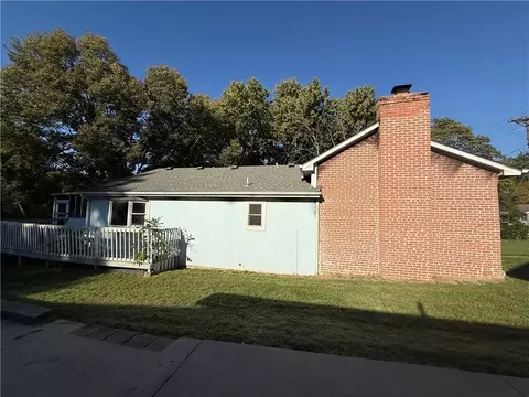 203 Walnut St, Weston, MO 64098 photo 4