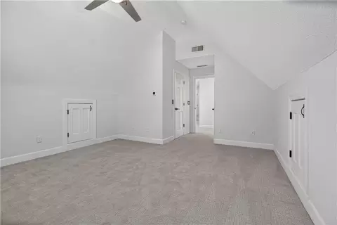 Bedroom - 118 NEdgewater Dr, Lees Summit, MO 64064 photo 10 of 12