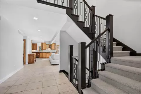 Entry Way - 118 NEdgewater Dr, Lees Summit, MO 64064 photo 4 of 4