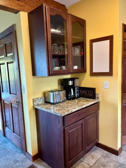 Kitchen - 7988 22nd St, Perry, KS 66073 photo 2 of 2
