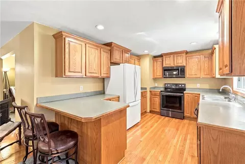 Kitchen - 363 E Lowell St, Claycomo, MO 64119 photo 3 of 5