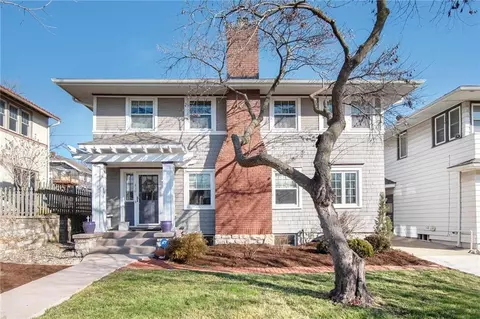 410 Huntington Rd, Kansas City, MO 64113