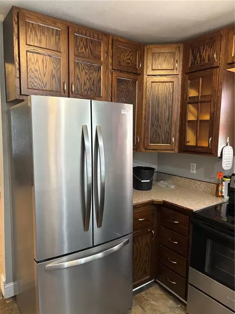 Kitchen - 1106 Parallel St, Atchison, KS 66002 photo 3 of 3