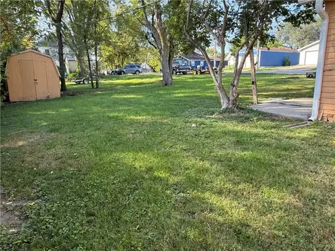 Exterior - 404 E 4th St, Lawson, MO 64062 photo 6 of 8