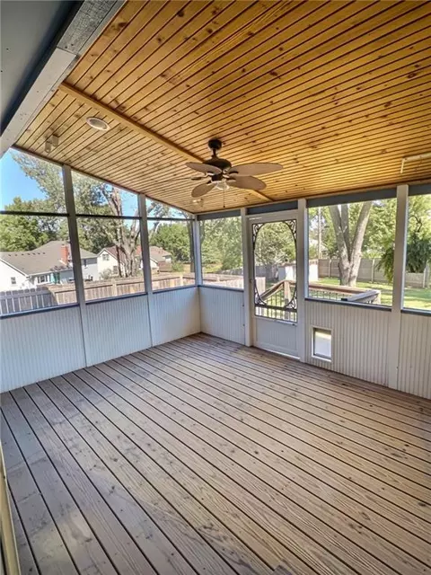 Exterior - 8809 Widmer Rd, Lenexa, KS 66215 photo 4 of 12