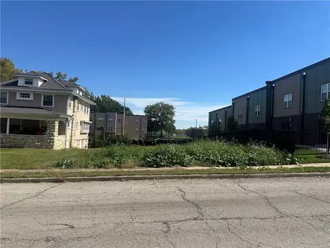 2737 Forest Ave, Kansas City, MO 64109