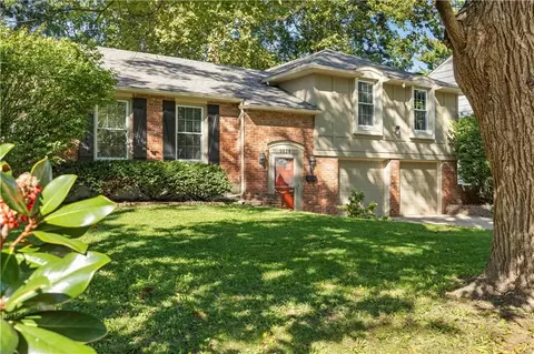 9024 Wedd St, Overland Park, KS 66212