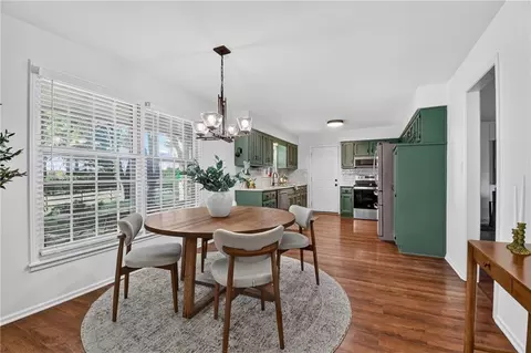Dining - 7404 E 197th St, Belton, MO 64012 photo 4 of 5