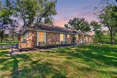 Exterior - 7404 E 197th St, Belton, MO 64012 photo 4 of 9