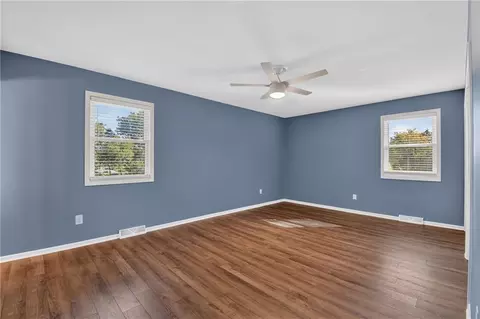 Bedroom - 7404 E 197th St, Belton, MO 64012 photo 1 of 7