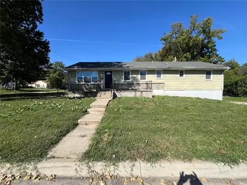 3406 E 73rd St, Kansas City, MO 64132
