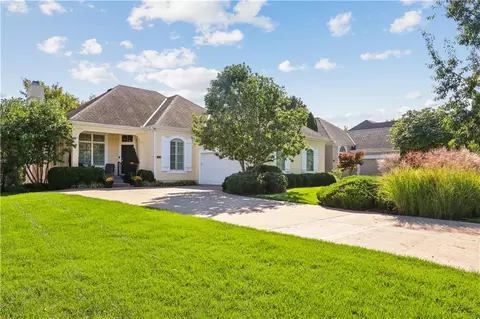 14429 Meadow Ct, Leawood, KS 66224