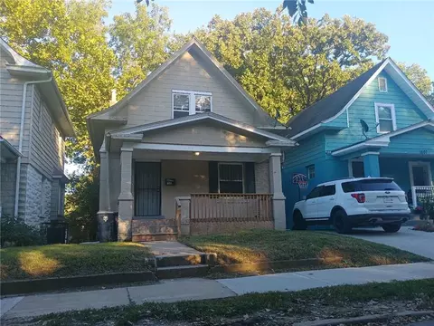 1603 Elmwood St, Kansas City, MO 64127